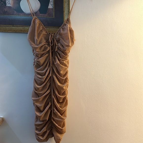 Bodycon Ruched Mini Dress - Picture 2 of 9